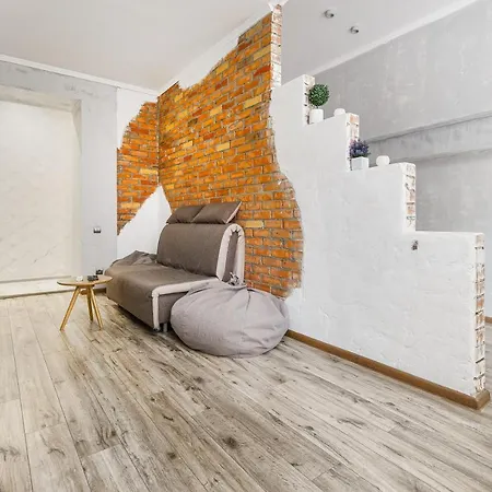 Loft On Mayakovsky 9 Апартаменты *