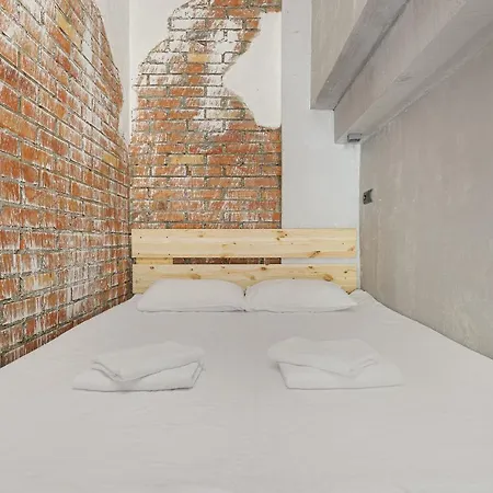 Loft On Mayakovsky 9 Апартаменты Одесса