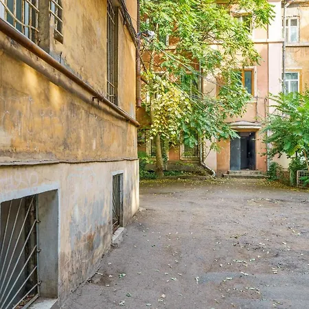 דירה Loft On Mayakovsky 9 *