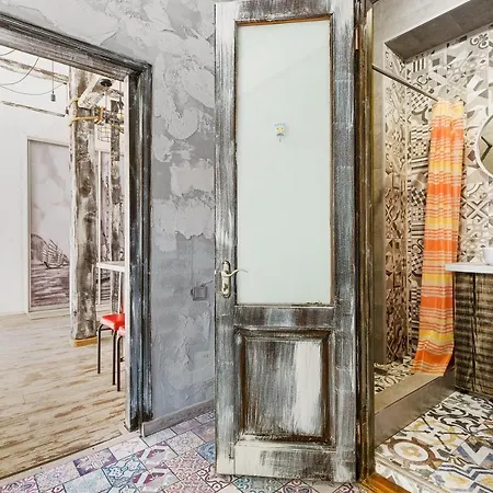 Loft On Mayakovsky 9 דירה